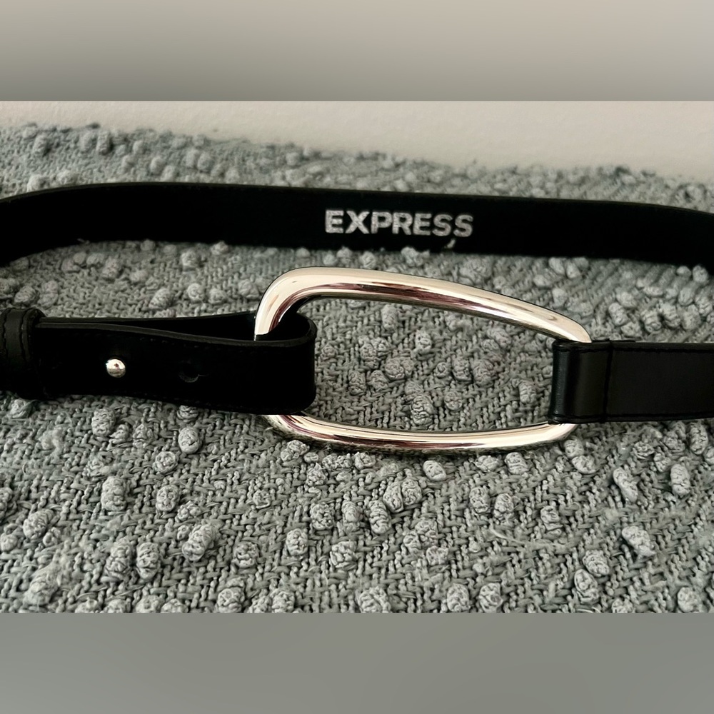 Express Black Belt with Silver Logo
